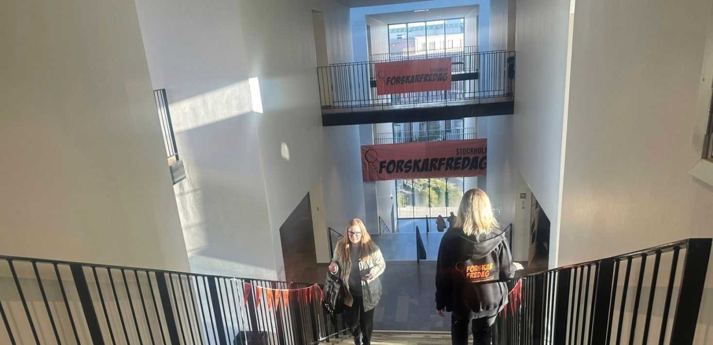 5000 elever och lärare från gymnasier i Stockholm besökte ForskarFredag 2025