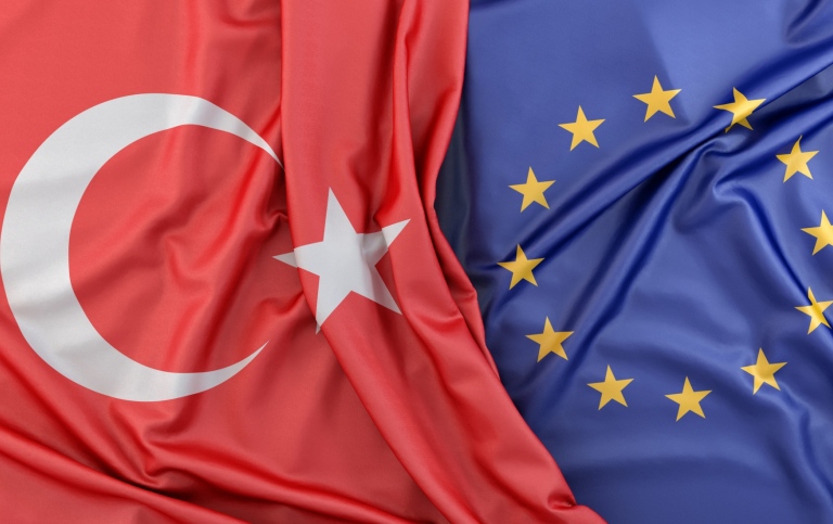 Turkey and EU flags, Photo: mostphotos