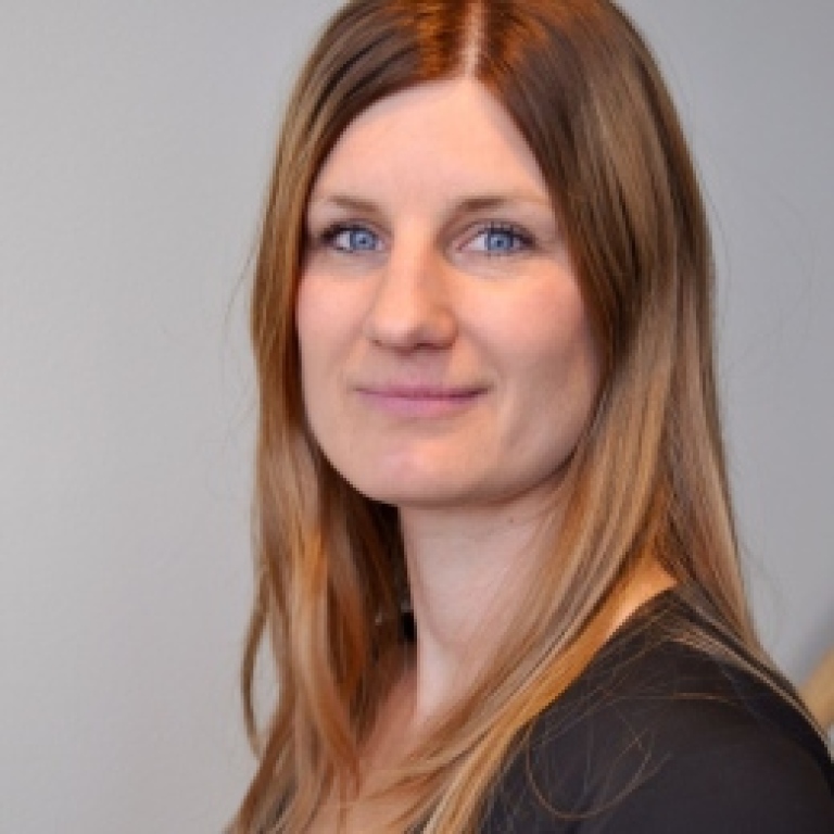 Porträttbild på Matilda Frick